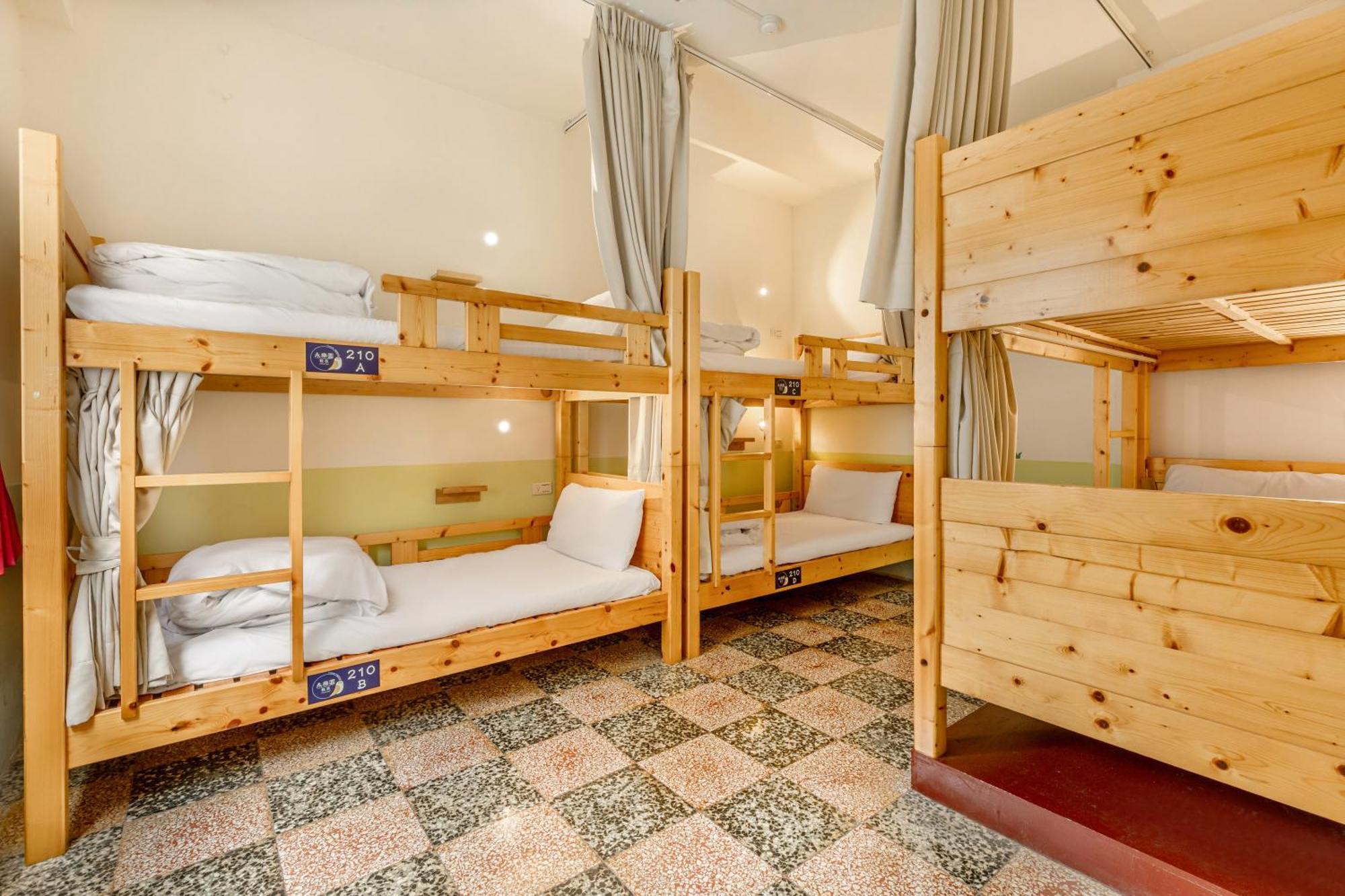 Forever Happiness Hostel Puli Zewnętrze zdjęcie